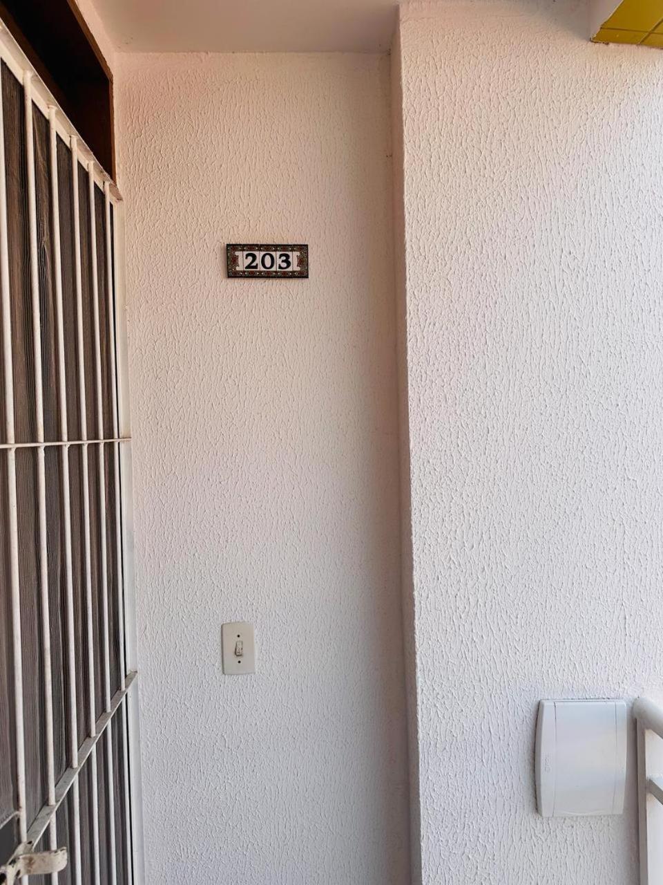 Lar Do Viajante: 2 Quartos A 300m Da Em Manaira *